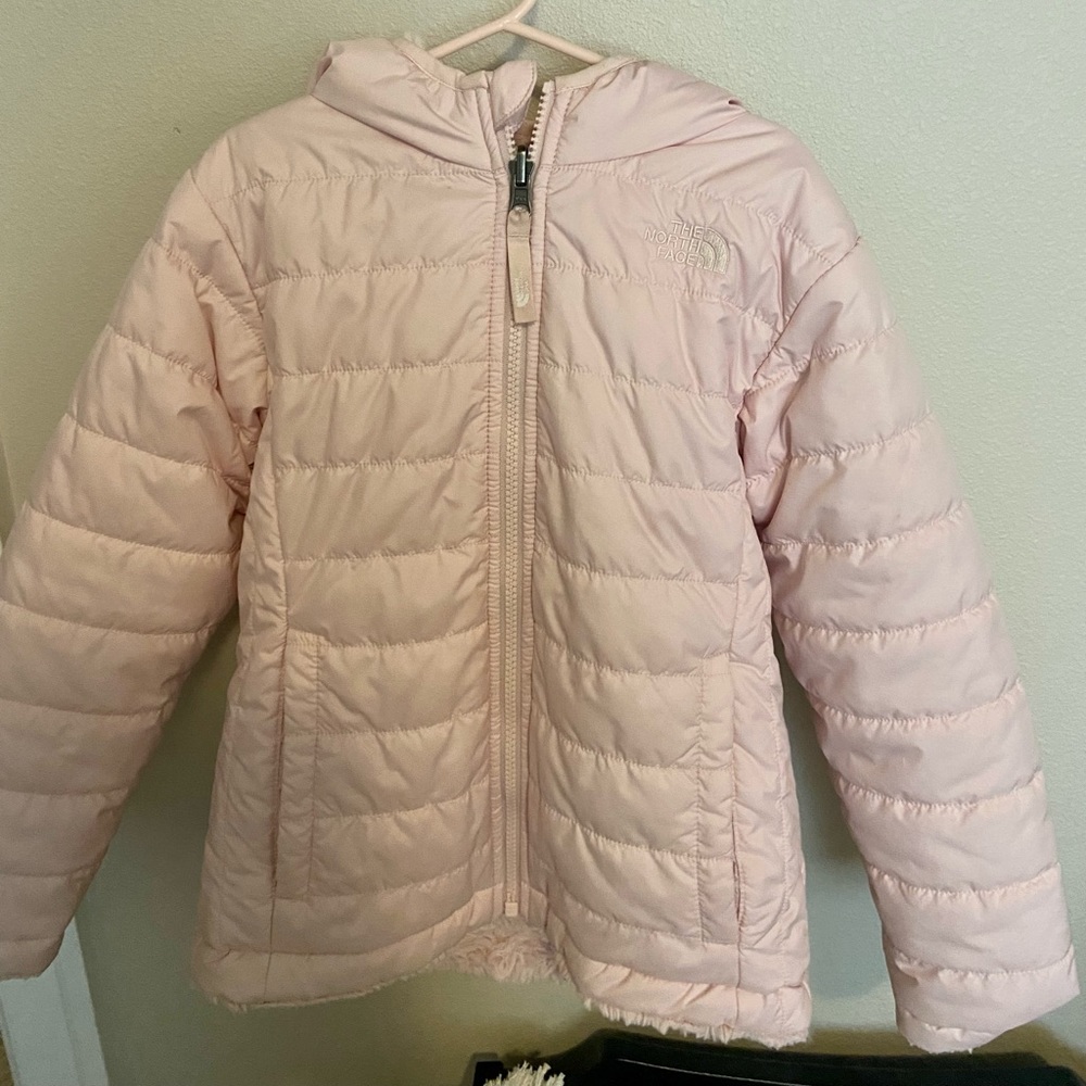 Reversible girls NorthFace jacket. Like new.